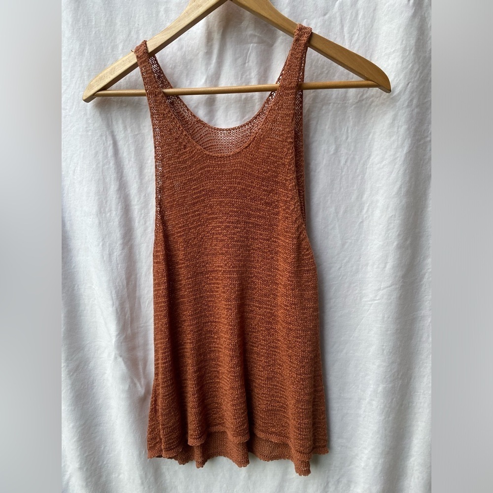 Babaton MEDIUM Knit Tank Top Rust - Picture 4 of 9